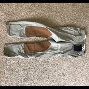 BNWT Hoof Wear breeches
